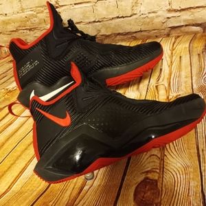 Nike Lebron Soldier 14 Rare Bred Size 11.5.